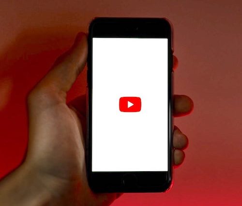 Video Pertama Dimuatnaik Di Youtube Siapa Lelaki Itu Geng Borak