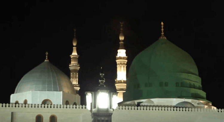  kubah  masjid  nabawi 